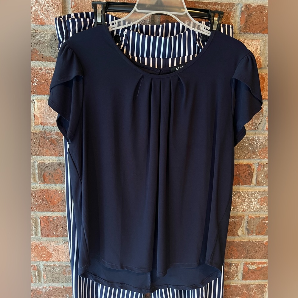Robert Louis Navy Blue & White Wide Leg cropped Pants, & AUW Navy Top
